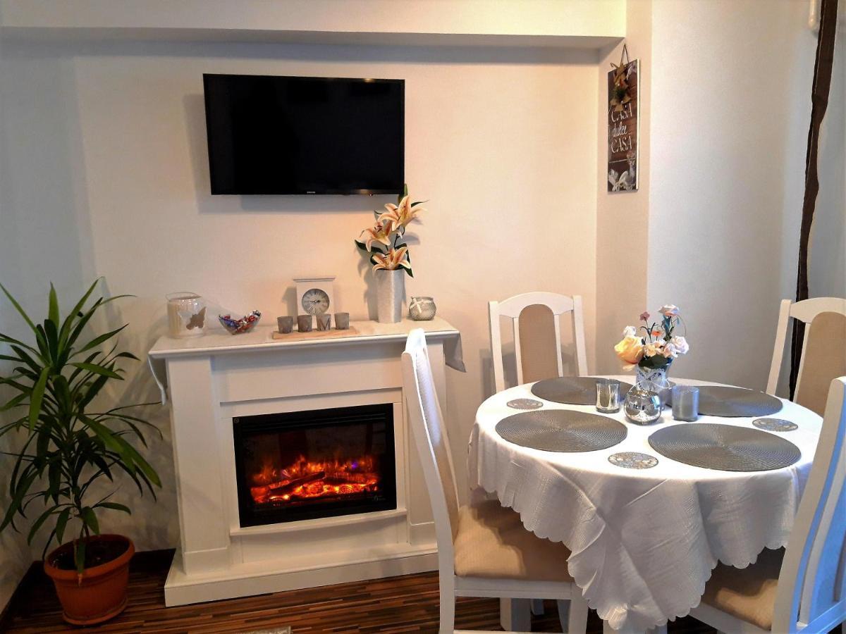 Fleur De Lys Apartment *