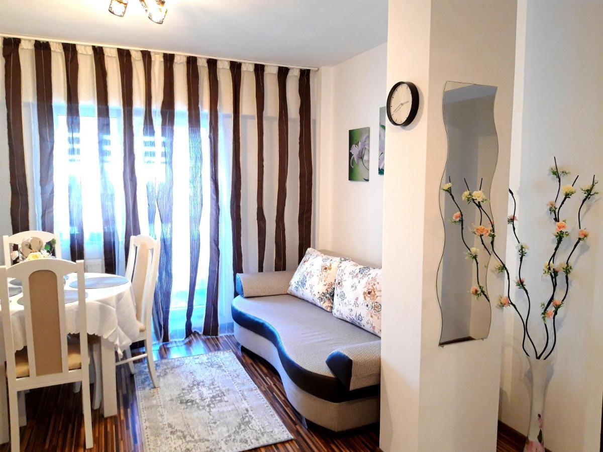 Fleur De Lys Apartment *
