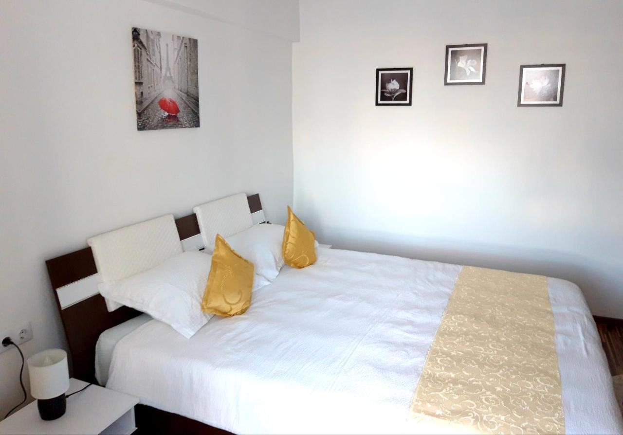 Fleur De Lys Apartment