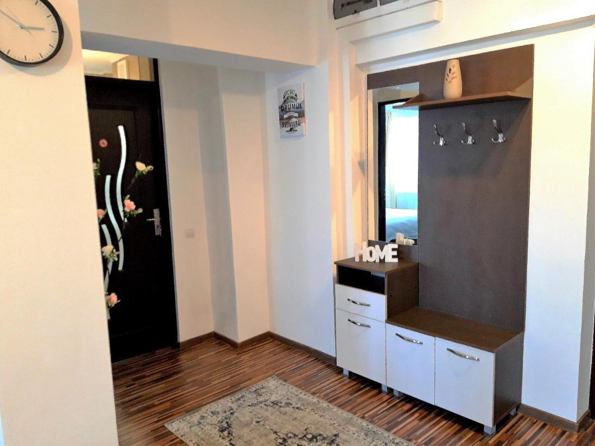 Fleur De Lys Apartment Brasov